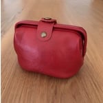 本革　てのひらにほっこり　ダレスポーチ  ※赤ステッチ※