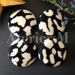 A665 Cow Pattern monotone 円形カボション(4個)