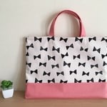 🎀再販 キラキラビーズ付き 人気 リボン　ループ付けられます　レッスンバッグ  ブラック（受注製作）　りぼん　&ピンク　女の子　絵本バッグ  大人気