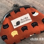 猫がいっぱいのがま口ポーチ♪(茶色)