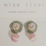 結婚式のお呼ばれや成人式にも。グレーとピンクの優しい色合いの水引ピアスorイヤリング