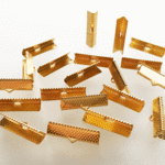  ワニ口　ヒモ留め　幅25ｍｍ　ゴールド　50個で340円　　