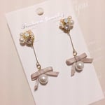 ♡パール×リボンゆらゆらビジューピアス♡イヤリング♡ベージュ