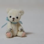3.4cm ミニミニ クマちゃん (アイボリー)