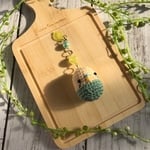 チャームでおめかし♡セキセイインコのあみぐるみストラップ