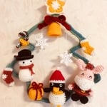 再販  わいわい クリスマスリース（サンタうさぎ）