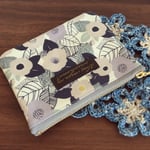 ミニポーチ付きポケットティッシュケース