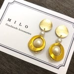 ☆1点もの☆ゴールドラウンドとWパールのピアス/イヤリング