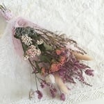 ピンクの小花とバラのブーケ・スワッグ  ドライフラワー