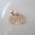 透かしフラワーピアス(コットンパール)