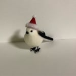 羊毛フェルトのシマエナガ