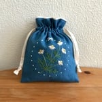 刺繍巾着ポーチ【カモミール】