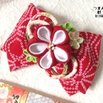 つまみ細工　ちりめんリボンの赤い髪飾り