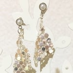 シルバーのピラピラピアス