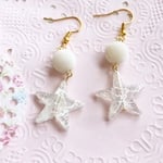 ホワイトスターピアス/イヤリング