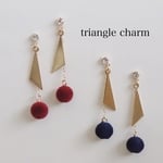 貼るピアス❇︎フロッキー＆トライアングルチャーム❇シンプル
