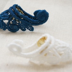 laceイヤーカフ -Japan blue- 