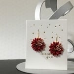 【つまみ細工】剣菊のちいさなピアス