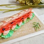 「ハムとキャロットラペのバゲットサンド」インテリア雑貨