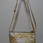 (送料無料) 帯リメイク 金地菊刺繍 25cmファスナー ポシェット 