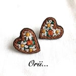 【中】ハート花柄刺繍ピアス