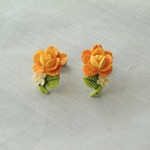 オレンジローズの花束ピアス/イヤリング
