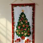 モミの木🌲ミニタペストリー🌲赤✴︎オーナメントのプリント柄