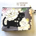 猫と牡丹大きめマルチポーチ