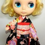 ブライス 着物 リカちゃん 着物 振袖 黒 鹿の子薬玉
