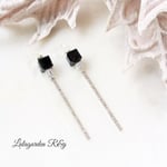 Lady black ♡ Swing イヤリング　樹脂イヤリング 　樹脂ノンホールピアス　R&y98