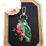 ビーズ、ビジュー刺繍キーホルダー 鳥
