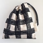 ペイントチッェックの巾着