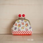 レトロフラワーがまぐちポーチ　＜朱色＞