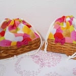 お弁当袋＆コップ袋　リアルプリント 　ピンク系ボンボン　リボン付き　A