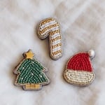 クリスマスのブローチ（orヘアゴム）NO.2＊ビーズ刺繍＊