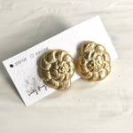 【ピアス】ゴールドシェルピアス