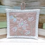 【お試し価格】リバティ＊お花のアップリケ＊グラタンマット