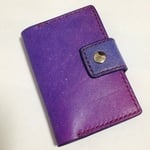 小宇宙色の手染め革カードケース