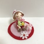 再販  クリスマスを待つ ♬ ちいさなサンタさん