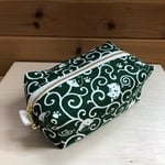 唐草ねこのキャラメルポーチ
