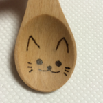 ティースプーン 猫ちゃん 木のスプーン