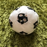 ★名入れ可★ベビーガーゼのサッカー ボール【鈴入り】