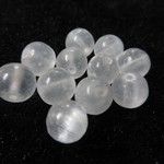 セレナイト/size(8㎜玉)/(2玉)/4251w1.3/夢の実現への一歩を踏み出す/混乱を鎮めて、心を落ち着かせる石/