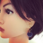 ファー ボールピアス