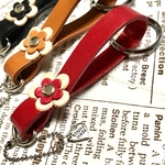 本革 赤小花ストラップ 落下防止リング付き