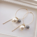パールフープピアス