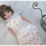 SALE  22cmドールサイズ　リカちゃんサイズ　 ミルク色のベビードール  