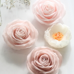 くすみピンクの薔薇キャンドル