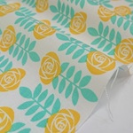 カットクロス｜55×50cm｜スプリングディ｜北欧風デザインファブリック｜デコレクションズ｜花柄｜プリント｜布