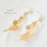 舞い降る雪の結晶-snow crystal dance feather-フェザーピアス